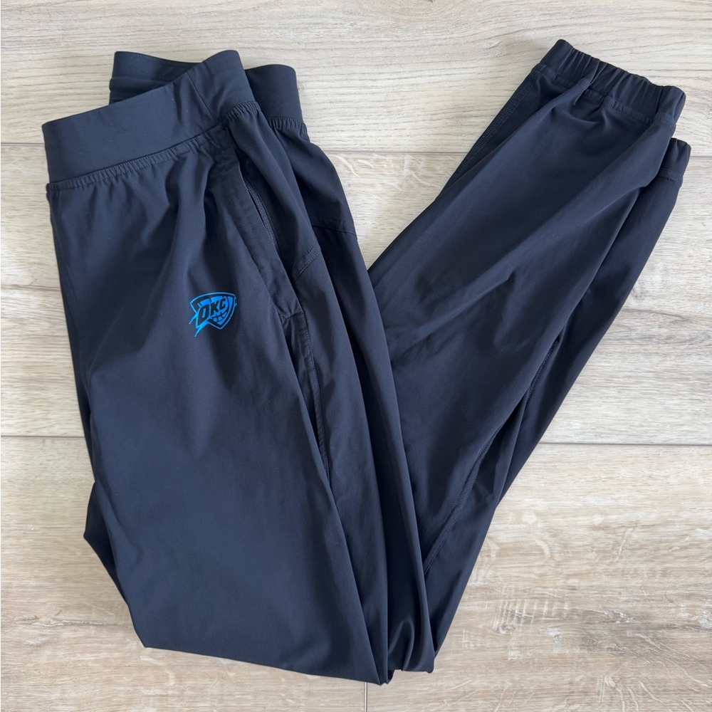 Lululemon x OKC Thunder Joggers